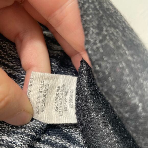 Max studio weekend gray cardigan shawl with pockets size small - Picture 2 of 6